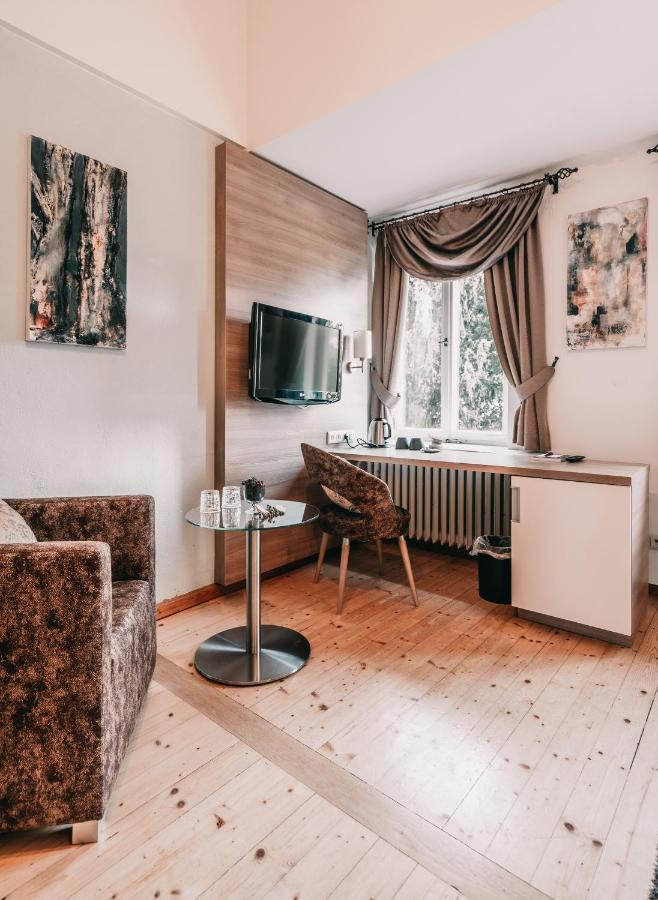 Romantik Hotel Schloss Hohenstein Ahorn  Экстерьер фото