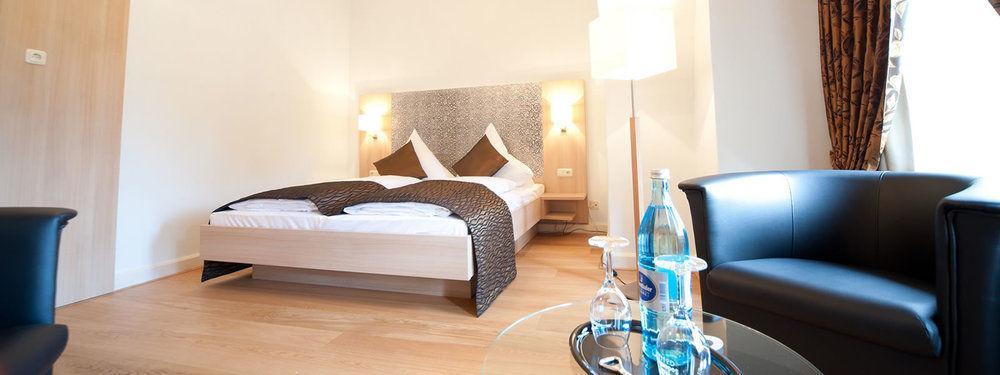 Romantik Hotel Schloss Hohenstein Ahorn  Экстерьер фото