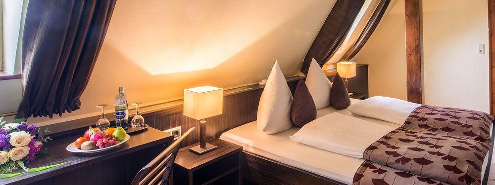 Romantik Hotel Schloss Hohenstein Ahorn  Экстерьер фото